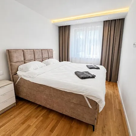 Apartman Sanset View With Garage